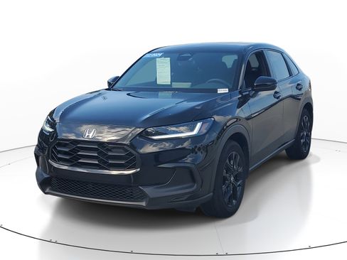 Certified 2024 Honda HR-V Sport image 3