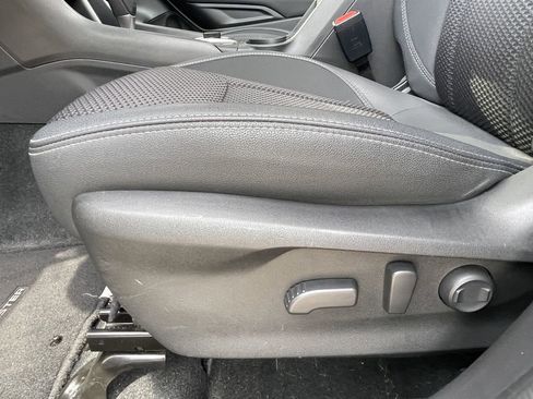 Certified 2022 Subaru Forester Premium w/ Popular Package #3 image 17