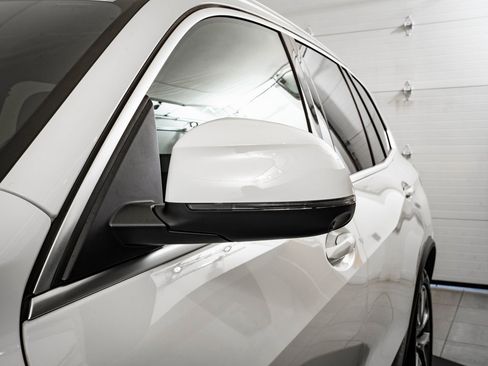 Certified 2025 BMW X5 xDrive40i image 16