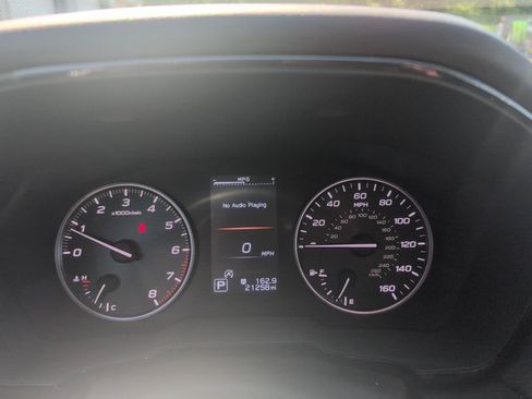 Used 2021 Subaru Outback Premium AWD/4WD image 17