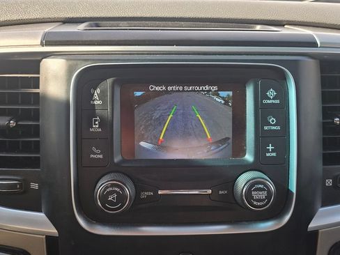 Used 2019 RAM 1500 Classic SLT RWD image 32