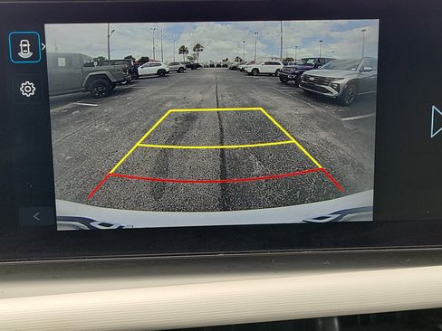 Used 2025 Hyundai Tucson SEL FWD image 26