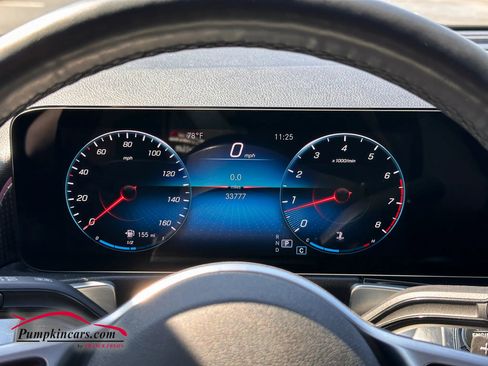 Used 2022 Mercedes-Benz GLB 250 4MATIC image 5