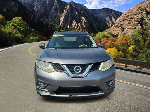 Used 2015 Nissan Rogue SL w/ SL Premium Package AWD/4WD image 4