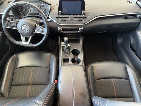 Used 2021 Nissan Altima 2.5 SR FWD image 12