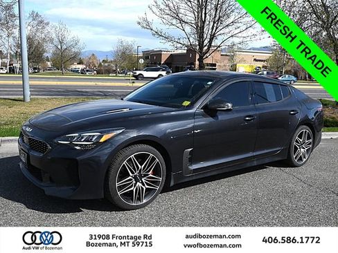 Used 2022 Kia Stinger GT1 image 1