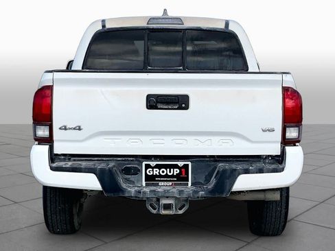 Used 2023 Toyota Tacoma SR AWD/4WD image 5
