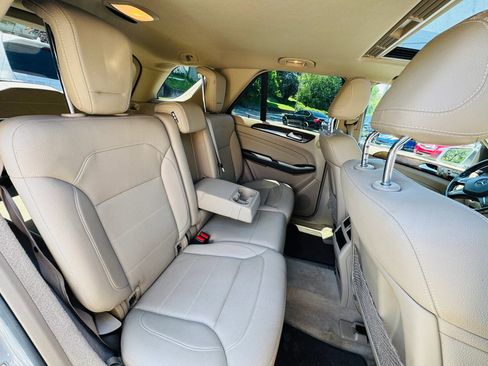 Used 2015 Mercedes-Benz ML 350 4MATIC w/ Premium 1 Package image 22