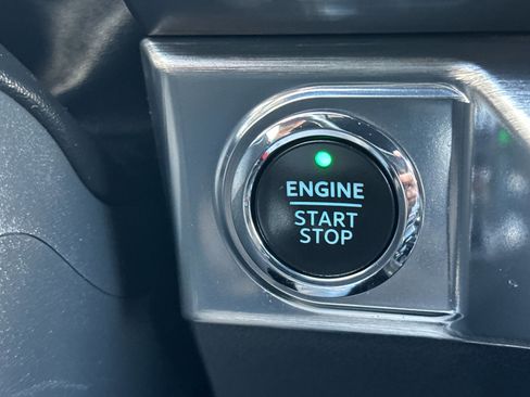 Certified 2021 Ford F150 Lariat w/ Max Trailer Tow Package image 22