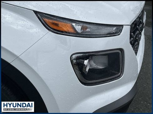 New 2026 Hyundai Venue SEL FWD image 10