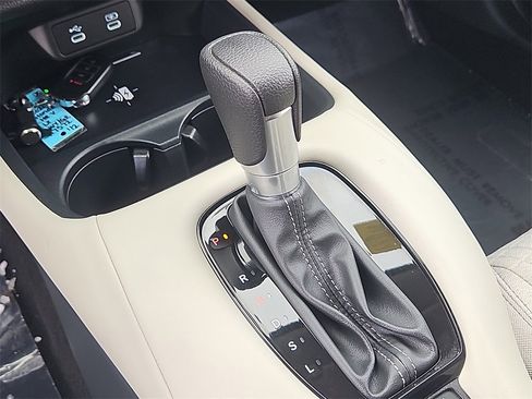 Certified 2026 Honda HR-V LX image 23