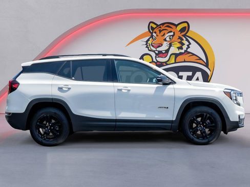 Used 2023 GMC Terrain AT4 AWD/4WD image 4