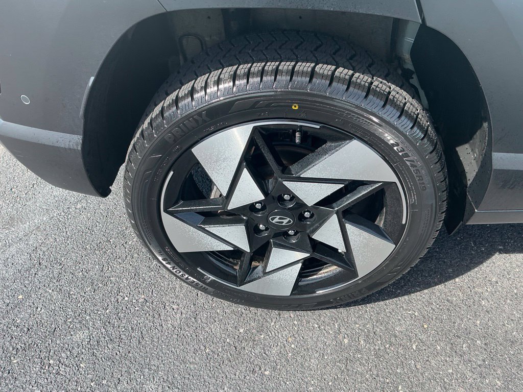 Certified 2024 Hyundai Kona Limited AWD/4WD image 5