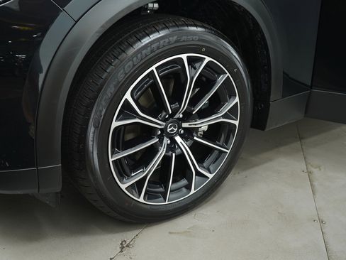 Used 2025 MAZDA CX-70 Plug-In Hybrid w/ Premium Plus image 30