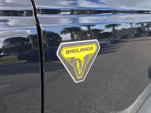 New 2026 Ford Bronco Badlands image 10