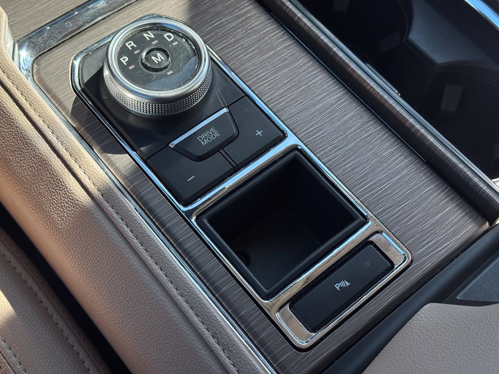 Used 2024 Ford Expedition Max Limited RWD image 33
