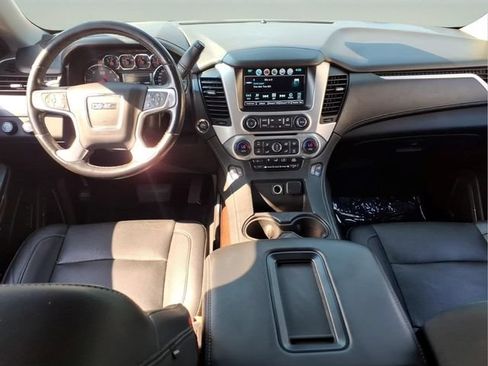 Used 2019 GMC Yukon SLT w/ Open Road Package AWD/4WD image 26