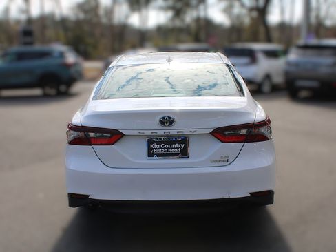Used 2023 Toyota Camry LE image 8