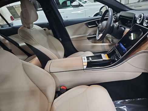 Used 2026 Mercedes-Benz C 300 Sedan image 11