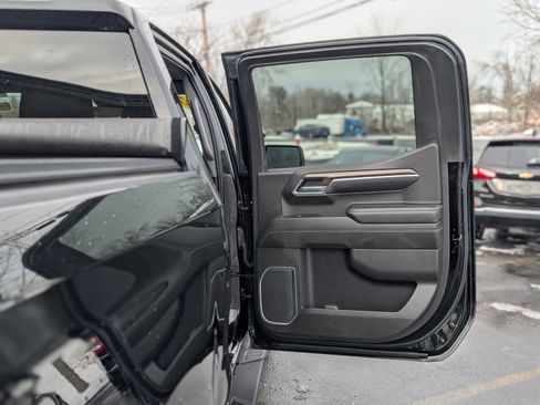 Used 2022 Chevrolet Silverado 1500 LT Trail Boss image 39