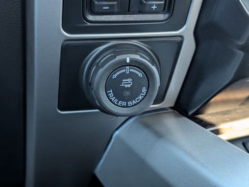 Used 2022 Ford F350 Lariat w/ Lariat Ultimate Package image 24