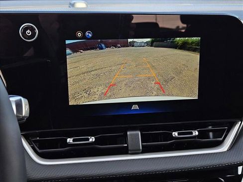 New 2026 Chevrolet Equinox LT image 16