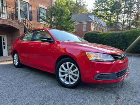 Used 2014 Volkswagen Jetta SE FWD image 5