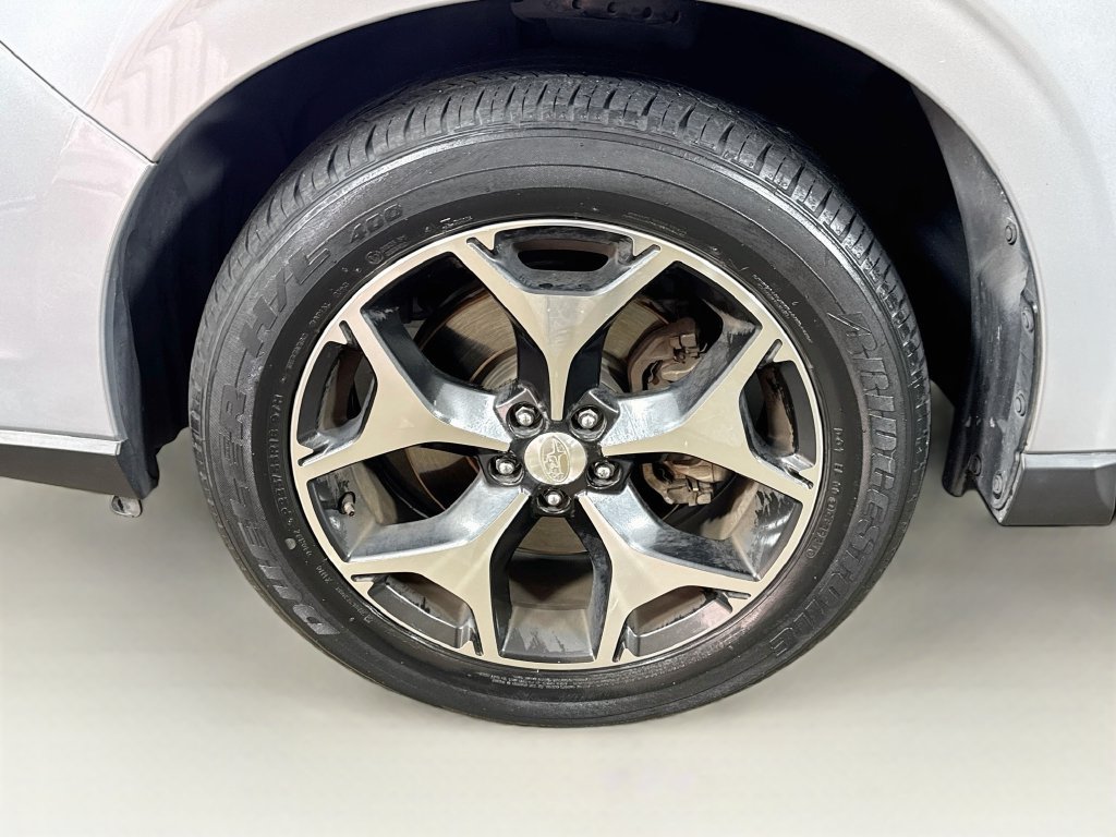 Used 2014 Subaru Forester 2.0XT Touring AWD/4WD image 40