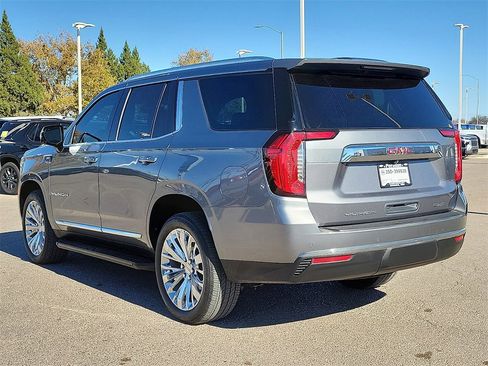Used 2022 GMC Yukon SLT w/ SLT Luxury Package image 7