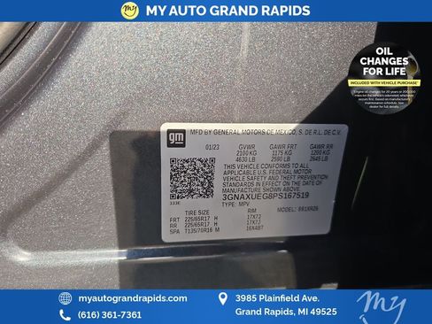 Used 2023 Chevrolet Equinox LT AWD/4WD image 35