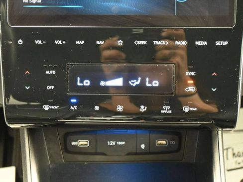 Used 2022 Hyundai Tucson Limited AWD/4WD image 20