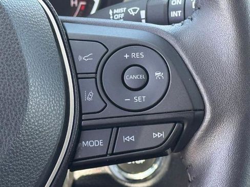 Used 2025 Toyota RAV4 XLE Premium AWD/4WD image 24