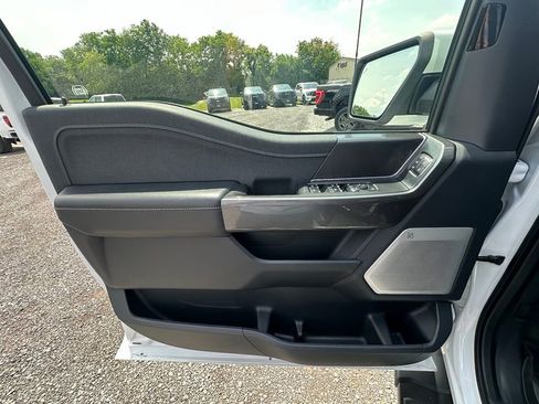 Used 2023 Ford F150 Lariat w/ Equipment Group 502A High AWD/4WD image 6