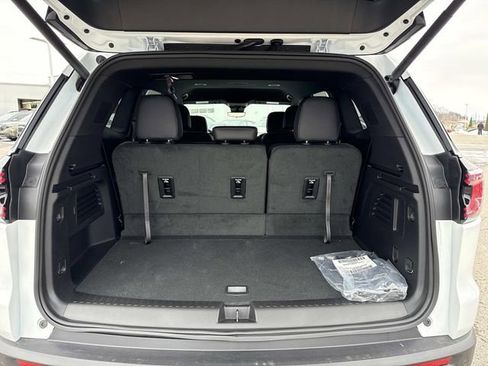 New 2026 GMC Acadia Elevation w/ Black Edition image 7