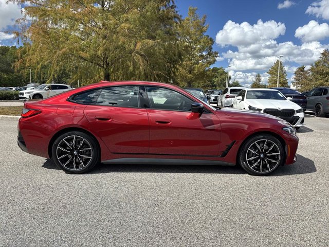 Used 2025 BMW i4 xDrive40i AWD/4WD image 2