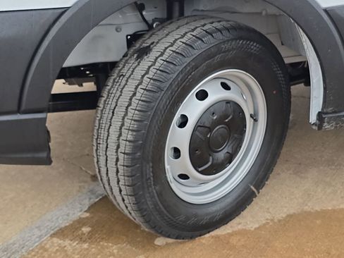 New 2026 Ford Transit 250 148 Medium Roof image 27