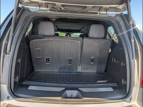 Used 2023 GMC Yukon AT4 w/ AT4 Premium Plus Package AWD/4WD image 22