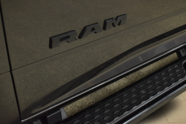 Used 2021 RAM 2500 Big Horn w/ Level 2 Equipment Group AWD/4WD image 28