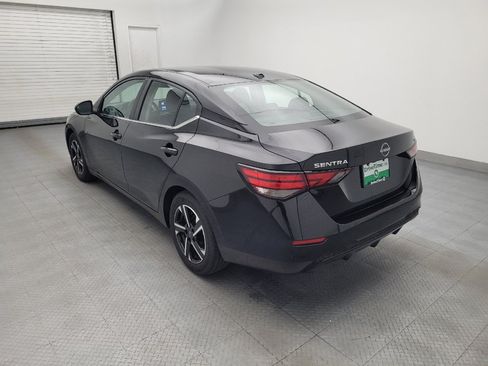 Used 2024 Nissan Sentra SV FWD image 5