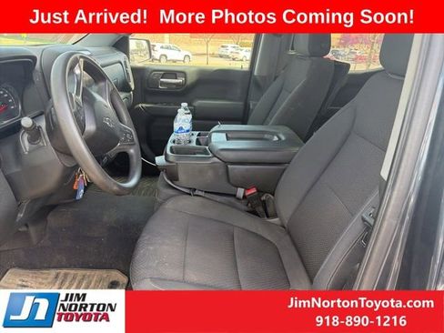 Used 2021 Chevrolet Silverado 1500 Custom Trail Boss w/ Safety Confidence Package image 9