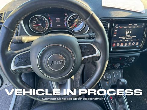 Used 2019 Jeep Compass Limited image 13