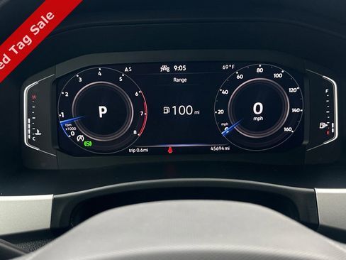 Used 2023 Volkswagen Atlas Cross Sport SE image 24