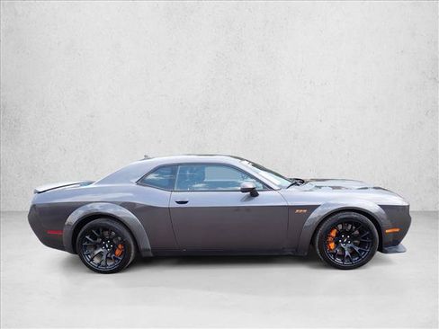 Used 2022 Dodge Challenger R/T Scat Pack RWD image 4