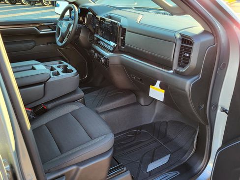 New 2026 Chevrolet Silverado 1500 LT w/ Texas Edition Plus image 9