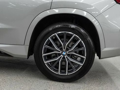 Used 2025 BMW X1 xDrive28i w/ M Sport Line w/ M Sport Package image 33