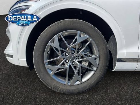 Used 2025 Genesis GV70 2.5T AWD/4WD image 17