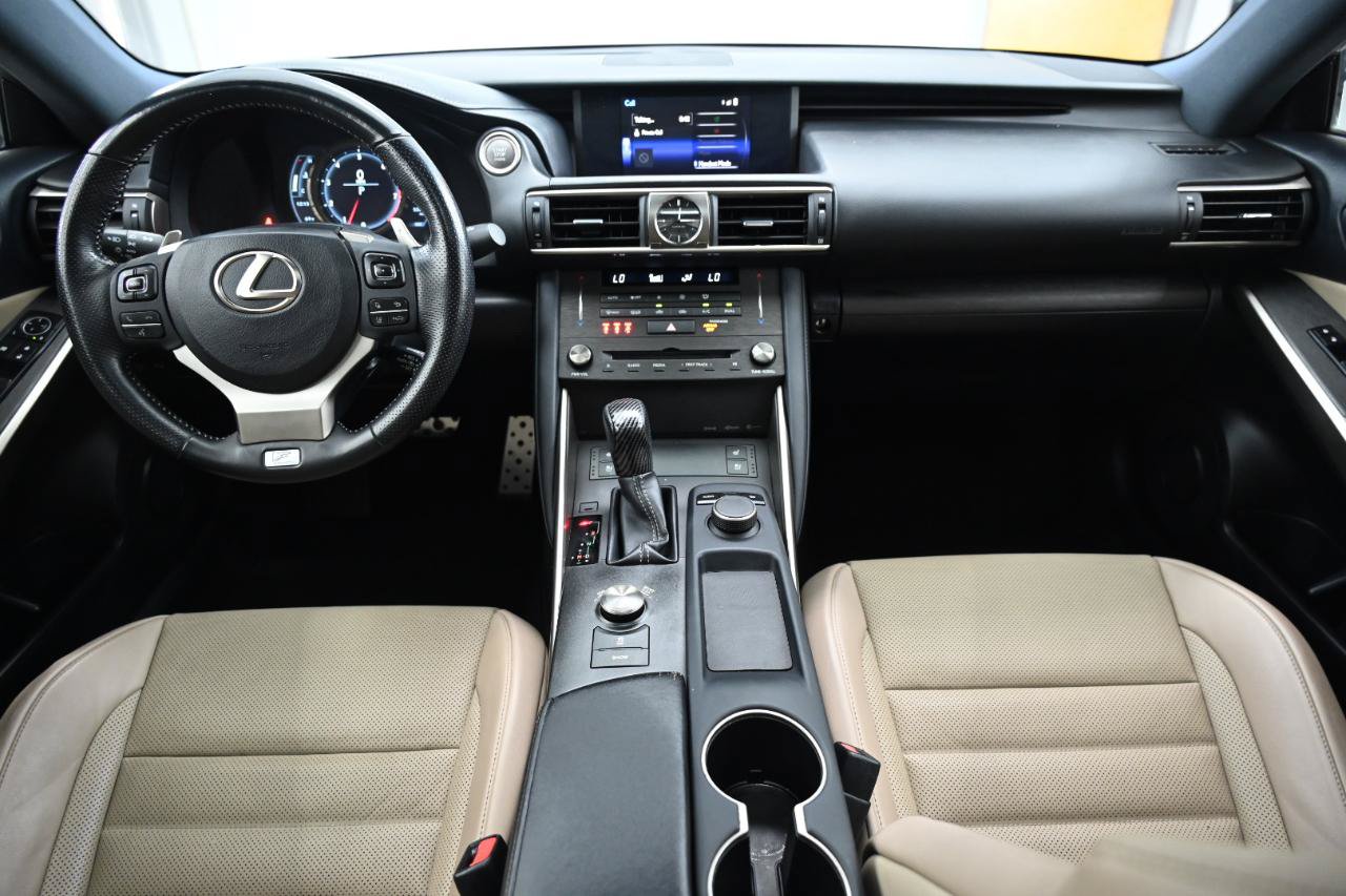 Used 2020 Lexus IS 350 F Sport w/ F Sport Package RWD image 22