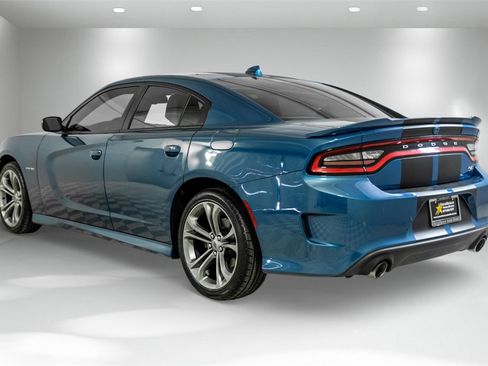 Used 2020 Dodge Charger R/T w/ Navigation & Travel Group image 8