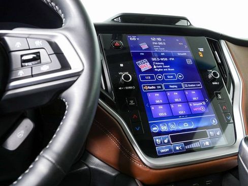 Used 2020 Subaru Outback Touring XT image 13