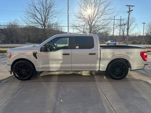 Used 2022 Ford F150 XL w/ STX Appearance Package image 4